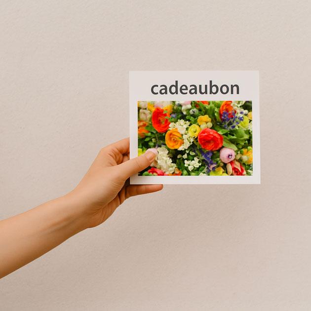 Bloemenpluktuin-Fibonacci-Flowers-Dentergem-hand-met-cadeaubon